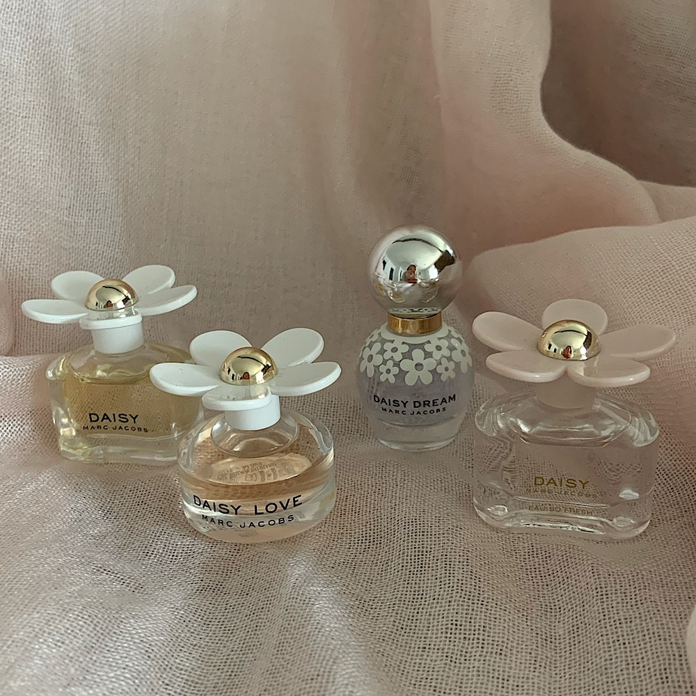 Marc Jacobs mini Daisy perfume set
